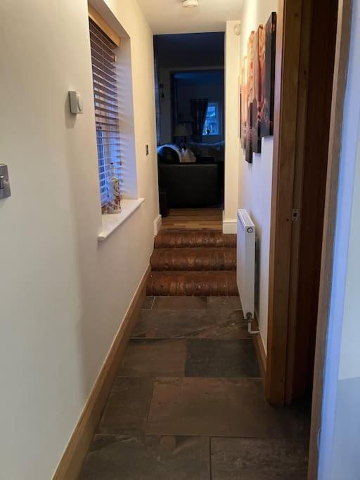 Woodbine Cottage-Part Of Alton Cottages エクステリア 写真