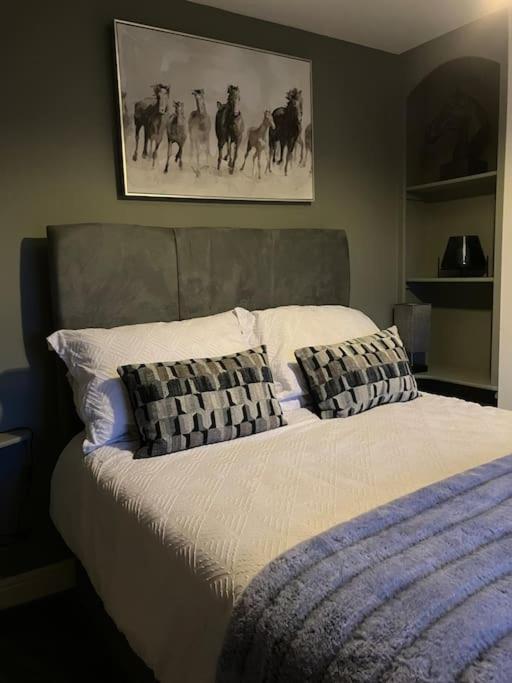 Woodbine Cottage-Part Of Alton Cottages エクステリア 写真